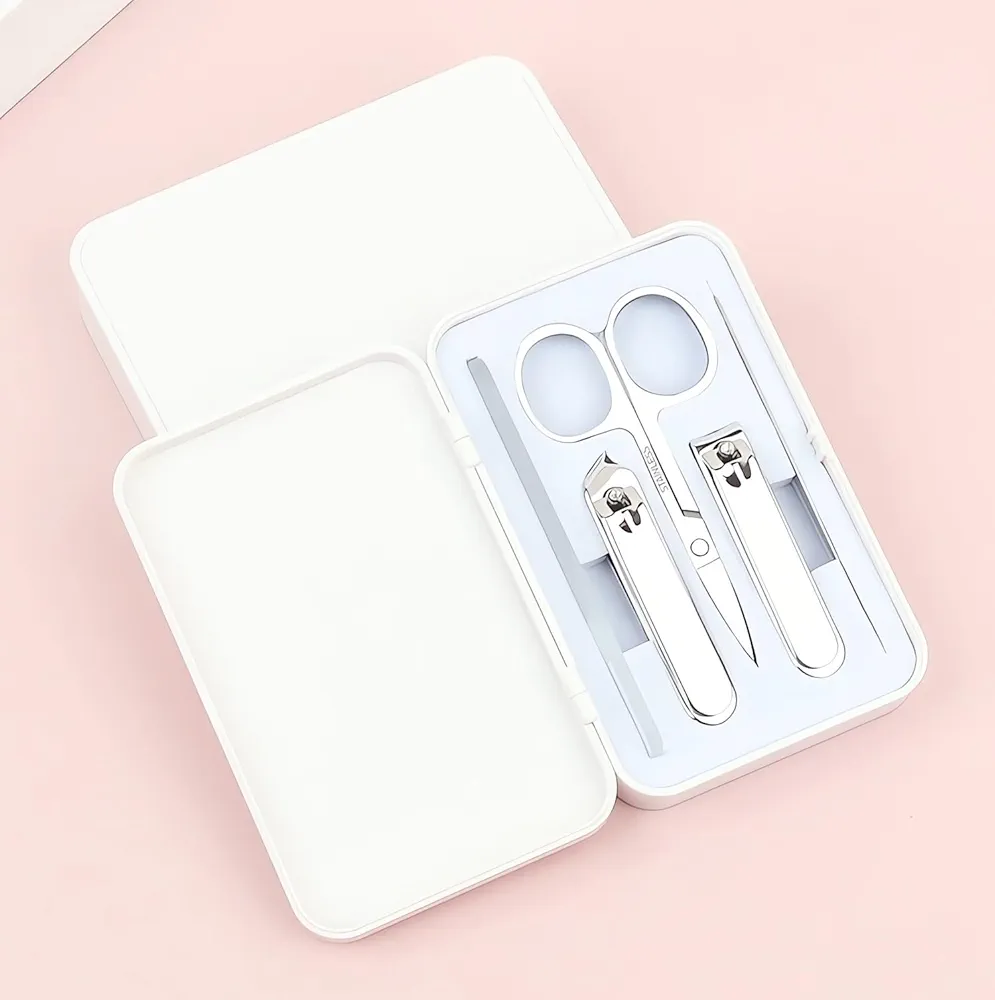Nail Clippers Manicure Kit 5 in 1, Nail Clipper Set, Nail Care Kit for Women, Men, Stocking Stuffers Travel Nail Kit Car Essentials, Fingernail Clippers, Eyebrow Scissors, Glass Nail File