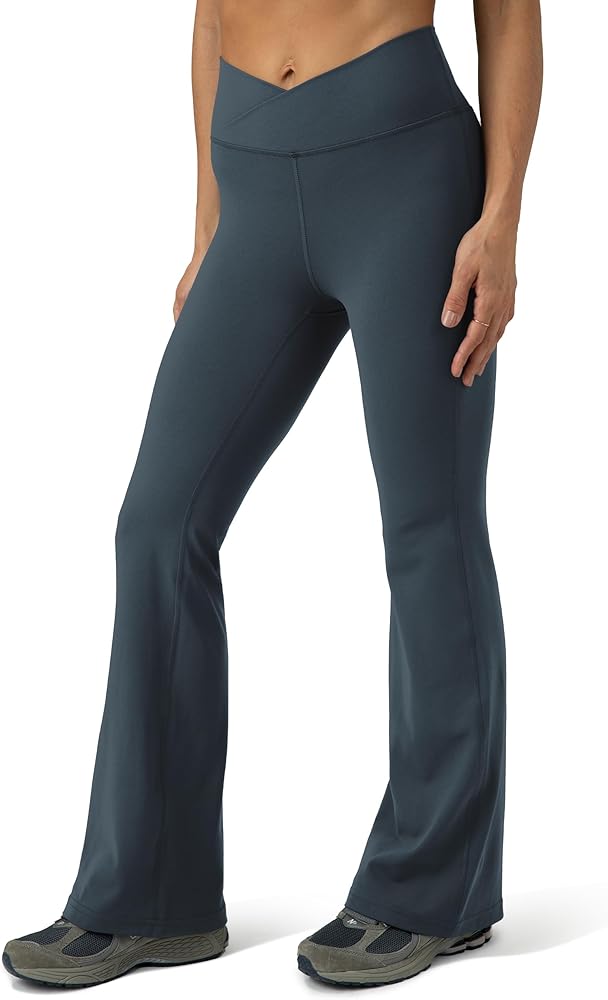 Colorfulkoala Women's Dreamlux Crossover Flare Leggings High Waisted Tummy Control Wide Leg Yoga Pants 29.5" / 31.5" Inseam