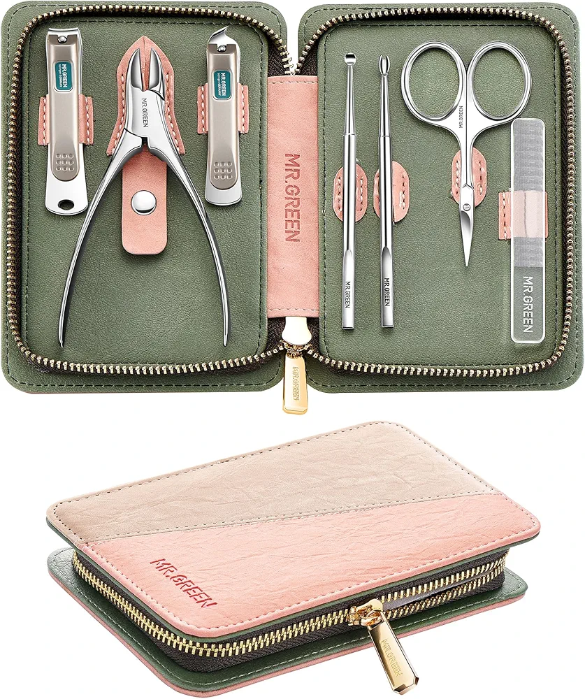 7Pcs Manicure Set, Pedicure Sets, Nail Clipper sets，Stainless Steel Professional Nail Cutter with Travel Case