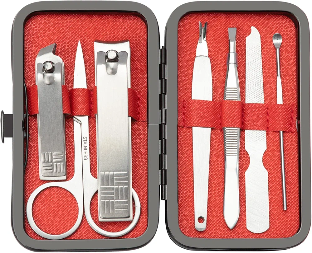 Manicure Set Nail Clippers Pedicure Kit,7 In 1 Pieces Stainless Steel Manicure Kit,Stocking Stuffers for Adults,Personal Care Manicure Pedicure Set,Nail Care Tools Luxurious Travel Case Sliver